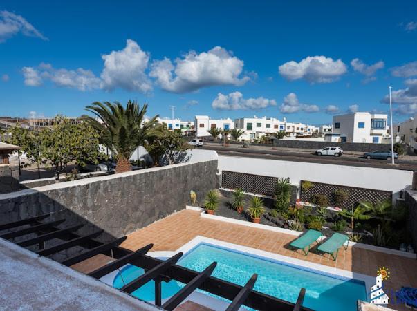Villa Oasis Playa Blanca  Exterior photo